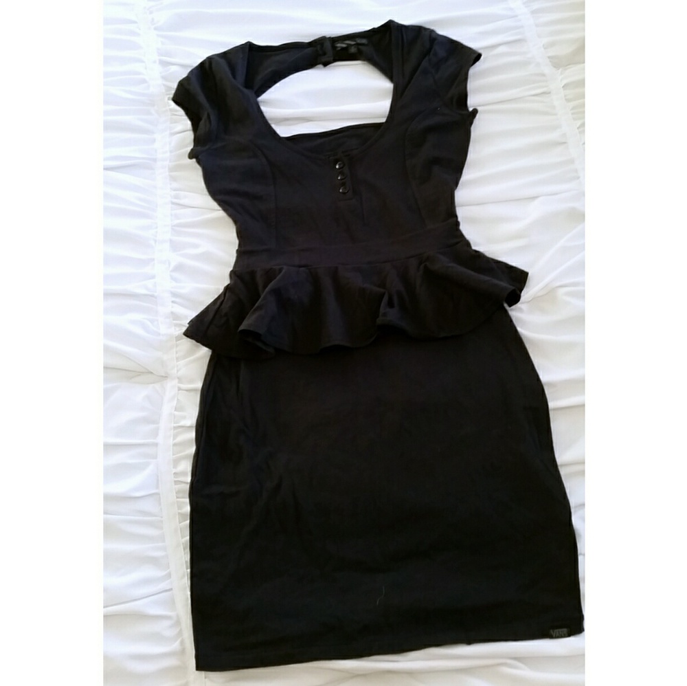 Vans Black Plume Pincle Dress